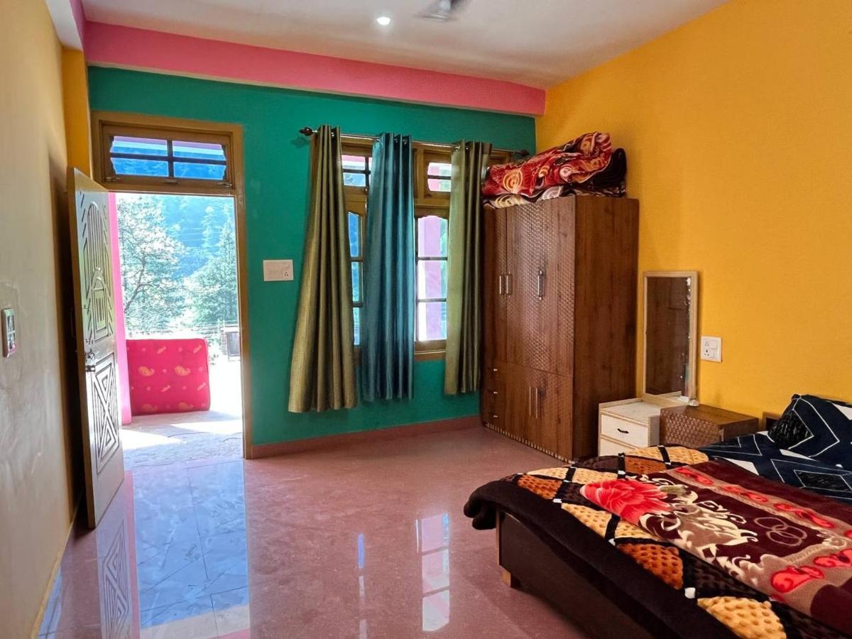 Chojh Inn Cafe & Homestay Kasol Exterior foto
