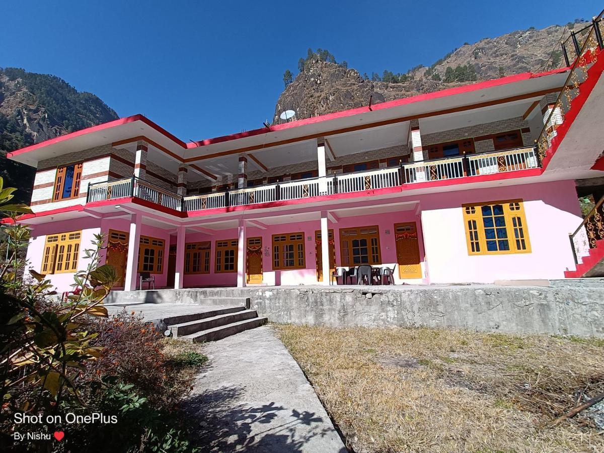 Chojh Inn Cafe & Homestay Kasol Exterior foto